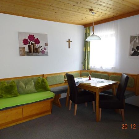 Haus Anna Apartment ทักซ์ ภายนอก รูปภาพ